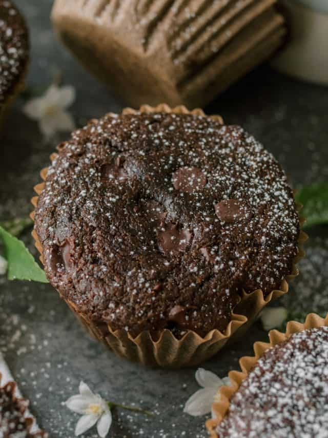 Green Smoothie Chocolate Muffins
